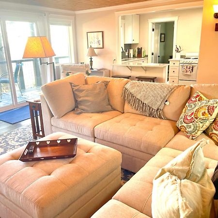 Puget Sound Chic Romantic Cottage With Private Beach Access & Gated Entry Port Ludlow Kültér fotó