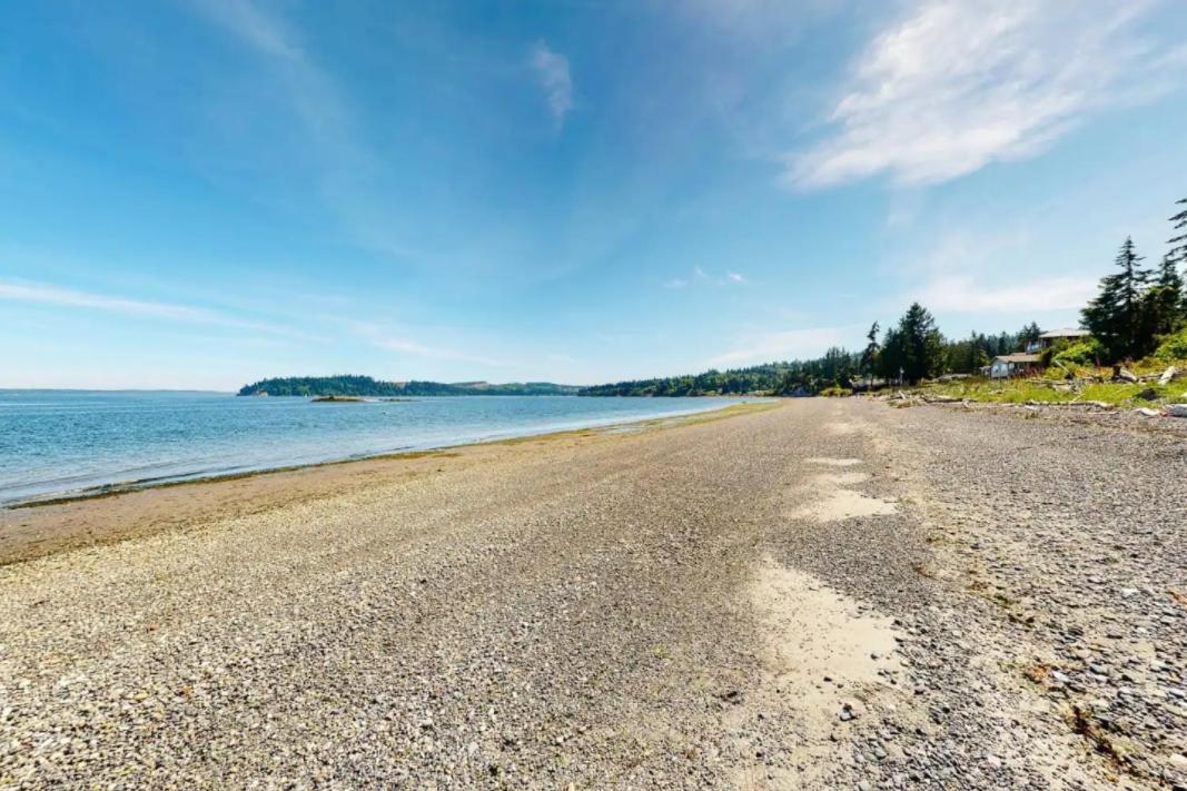 Puget Sound Chic Romantic Cottage With Private Beach Access & Gated Entry Port Ludlow Kültér fotó