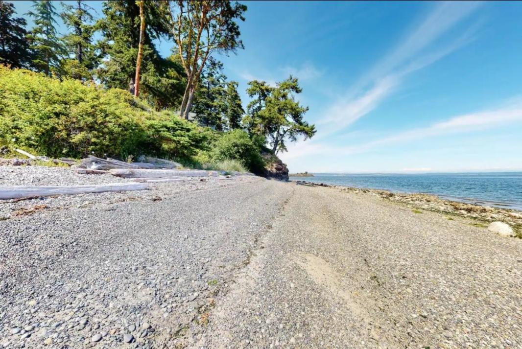 Puget Sound Chic Romantic Cottage With Private Beach Access & Gated Entry Port Ludlow Kültér fotó