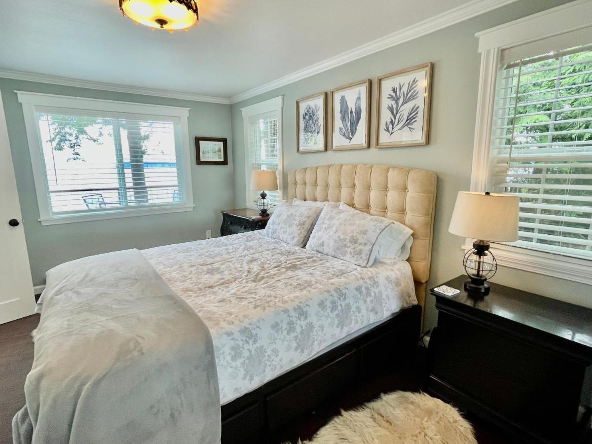 Puget Sound Chic Romantic Cottage With Private Beach Access & Gated Entry Port Ludlow Kültér fotó